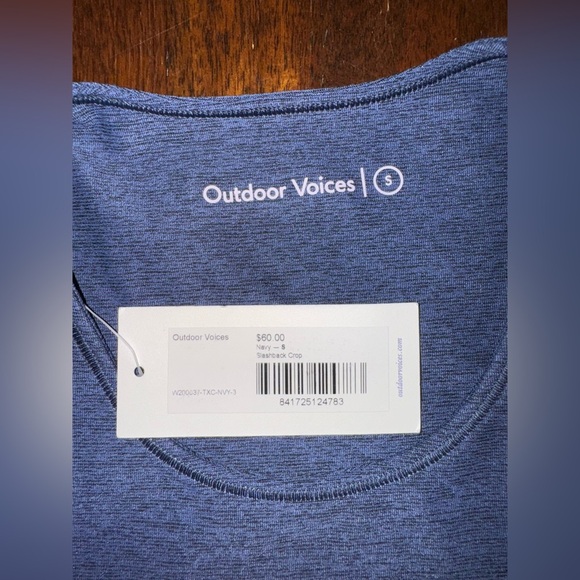 NWT Outdoor Voices Navy Slashback Crop Size Small - Picture 2 of 7
